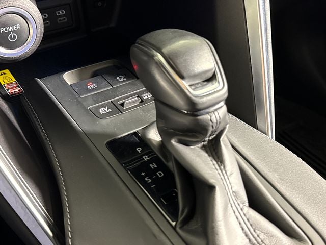 2024 Toyota Venza LE