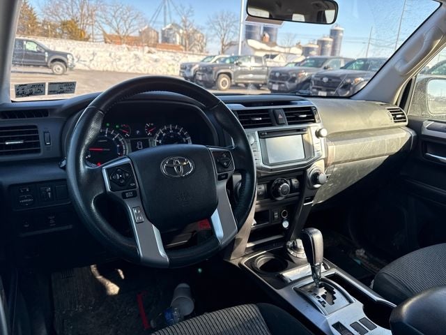 2017 Toyota 4Runner SR5