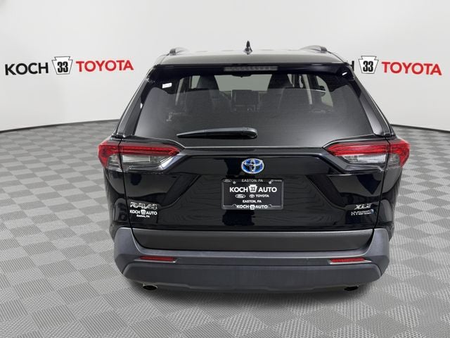 2023 Toyota RAV4 Hybrid XLE Premium