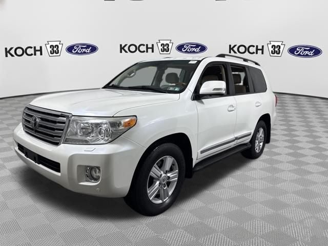 2013 Toyota Land Cruiser Base