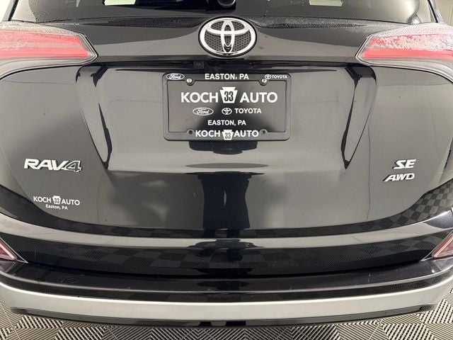 2016 Toyota RAV4 SE