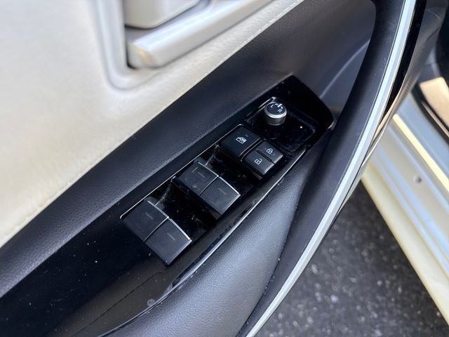 2019 Toyota Corolla Hatchback XSE