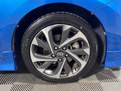 2016 Scion iM Base