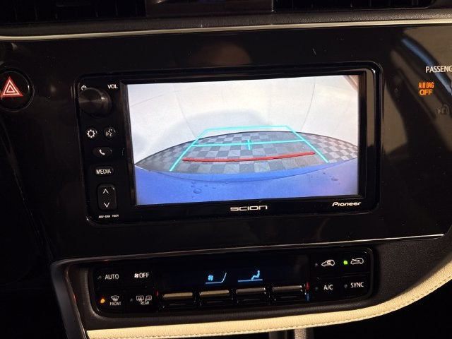 2016 Scion iM Base
