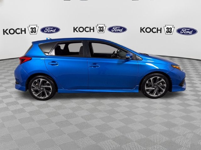 2016 Scion iM Base
