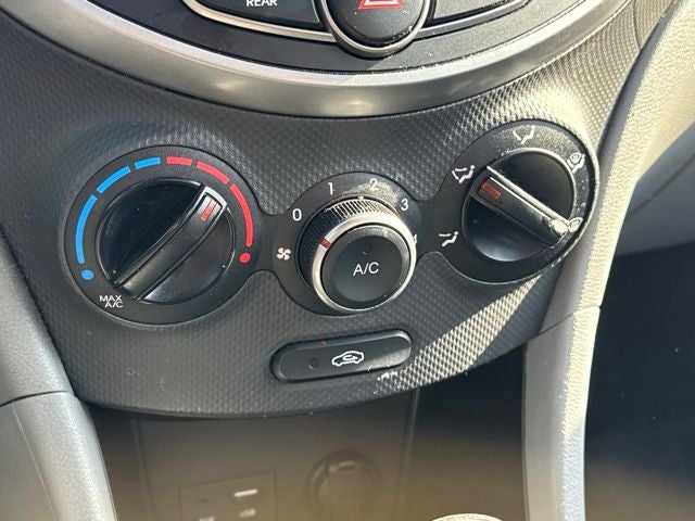 2015 Hyundai Accent GLS