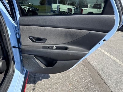 2022 Hyundai Elantra N Base