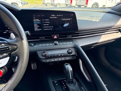 2022 Hyundai Elantra N Base