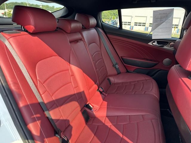 2023 Kia Stinger GT2