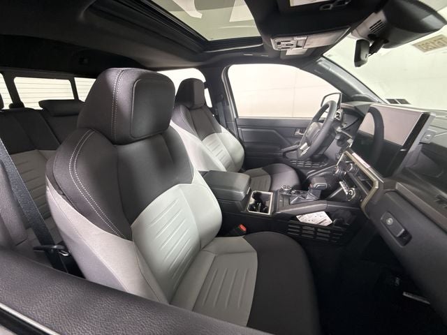 2025 Toyota Tacoma i-FORCE MAX TRD Off-Road i-FORCE MAX