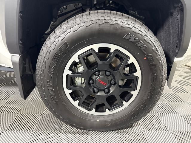 2026 Toyota Tacoma TRD Off Road - Photo 9