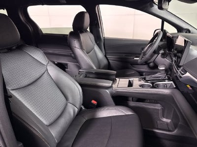 2026 Toyota Sienna Woodland Edition