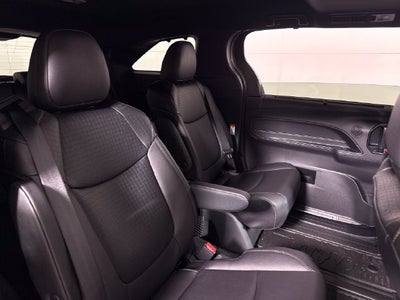 2026 Toyota Sienna Woodland Edition