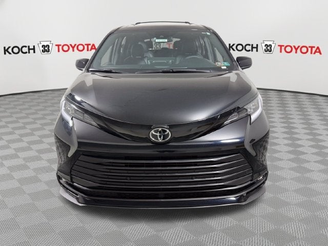 2026 Toyota Sienna Woodland Edition
