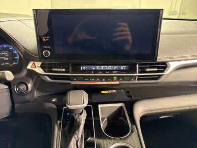 2026 Toyota Sienna Woodland Edition