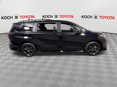 2026 Toyota Sienna Woodland Edition