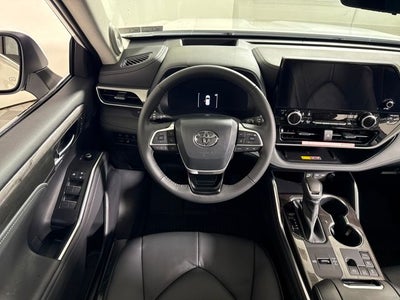 2026 Toyota Highlander Hybrid Hybrid Platinum