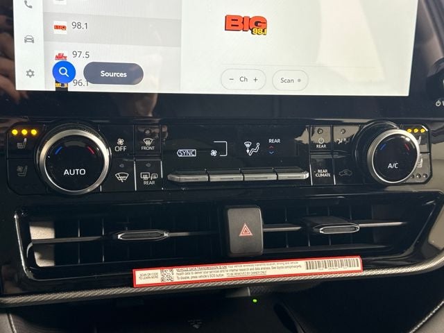 2026 Toyota Highlander Hybrid Hybrid Platinum