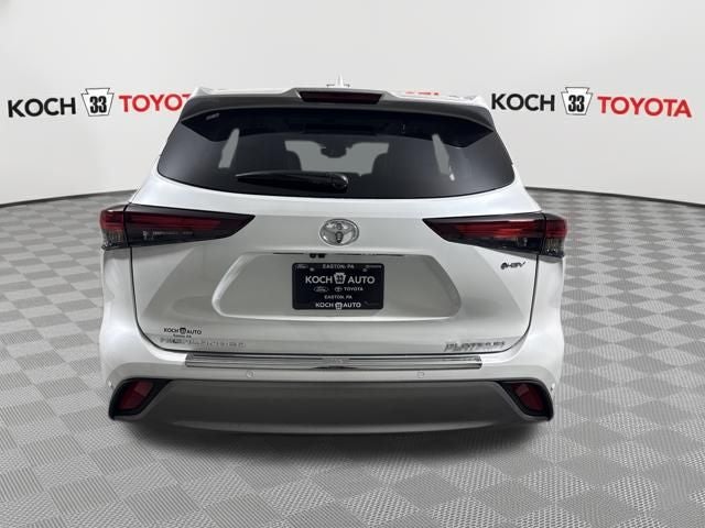 2026 Toyota Highlander Hybrid Hybrid Platinum