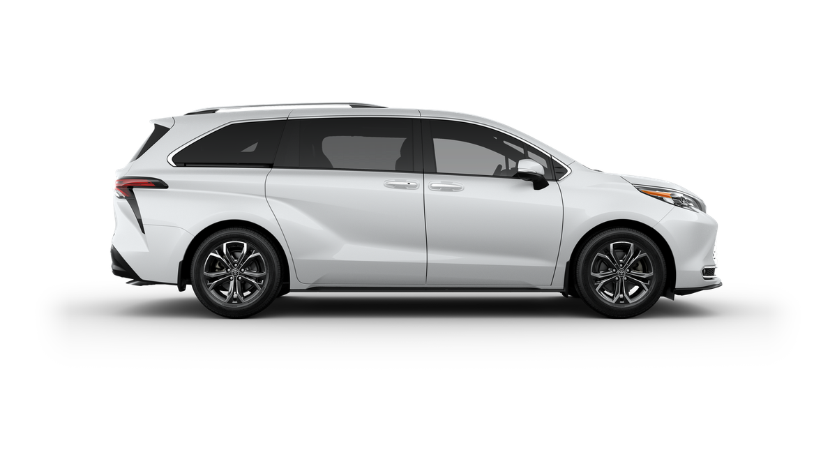 2025 Toyota Sienna Platinum