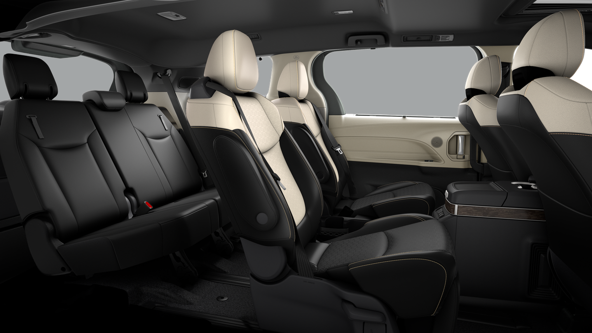 2025 Toyota Sienna Platinum