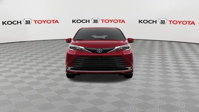 2026 Toyota Sienna Platinum 7 Passenger