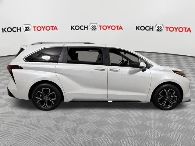 2026 Toyota Sienna Platinum