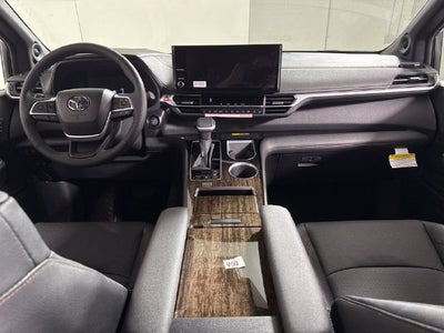 2026 Toyota Sienna Platinum