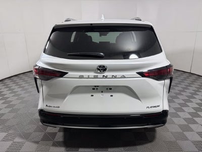 2026 Toyota Sienna Platinum