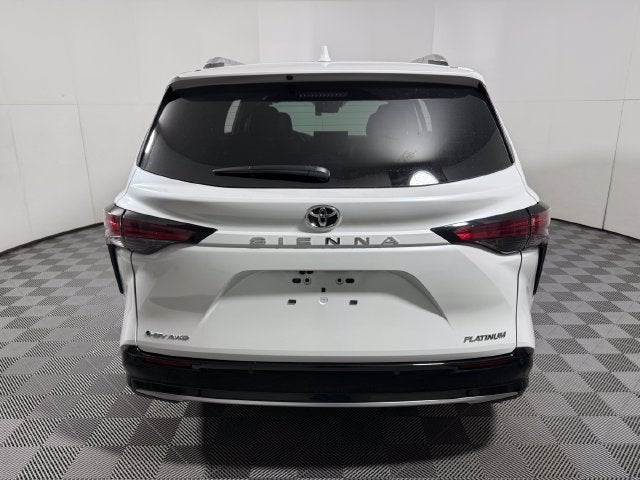 2026 Toyota Sienna Platinum