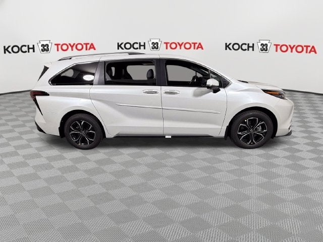 2026 Toyota Sienna Platinum