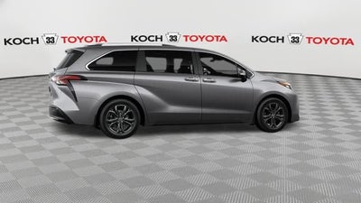 2026 Toyota Sienna Platinum 7 Passenger