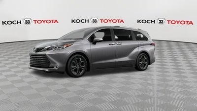 2026 Toyota Sienna Platinum 7 Passenger