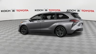 2026 Toyota Sienna Platinum 7 Passenger