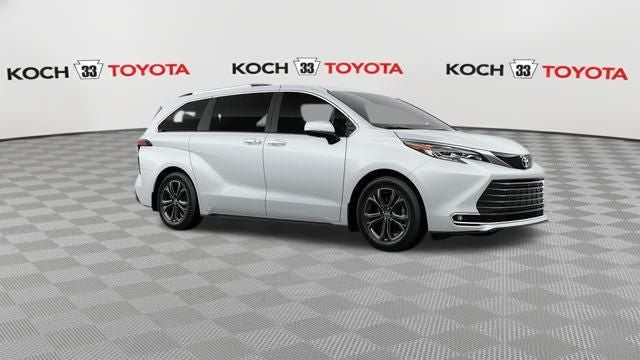 2026 Toyota Sienna Platinum