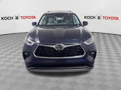 2026 Toyota Highlander Platinum