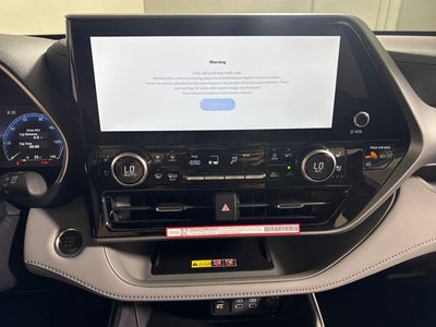 2026 Toyota Highlander Platinum