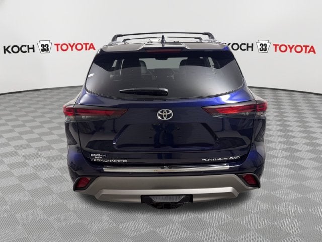 2026 Toyota Highlander Platinum
