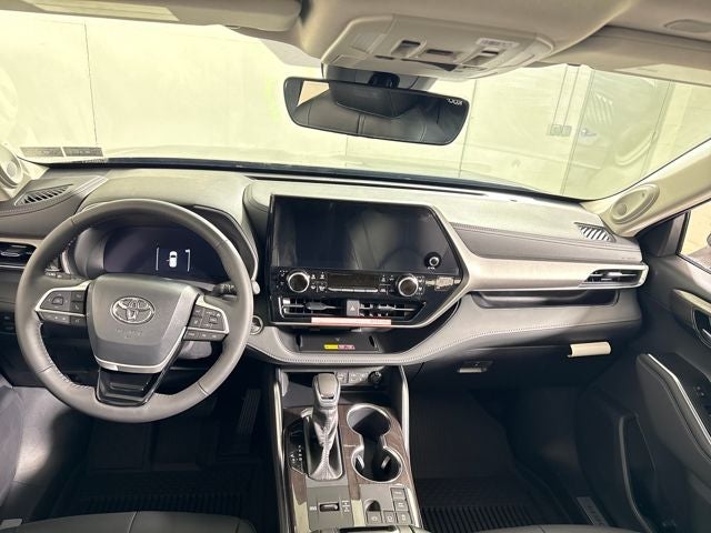 2026 Toyota Highlander Hybrid Hybrid Limited