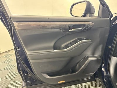 2026 Toyota Highlander Hybrid Hybrid Limited