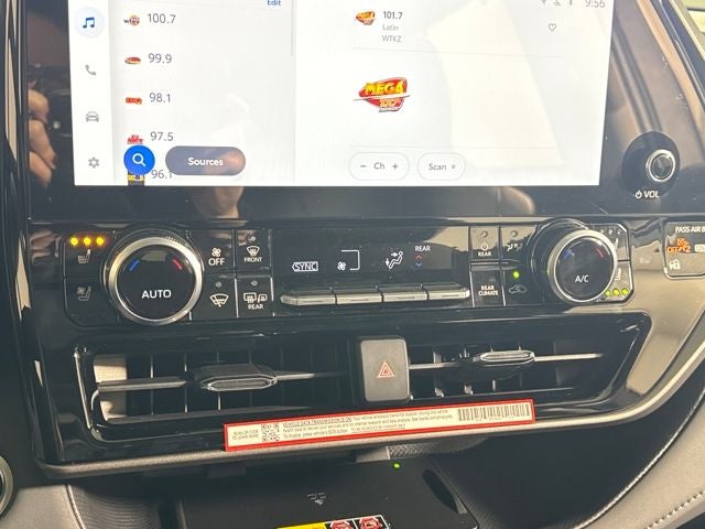 2026 Toyota Highlander Hybrid Hybrid Limited