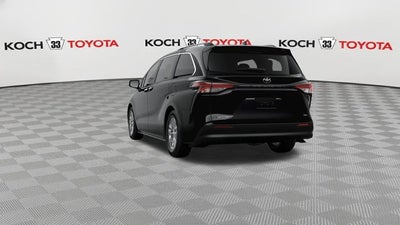 2026 Toyota Sienna XLE 7 Passenger