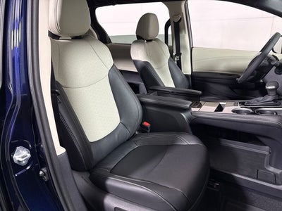 2026 Toyota Sienna Limited 7 Passenger