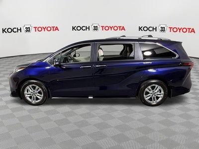 2026 Toyota Sienna Limited 7 Passenger