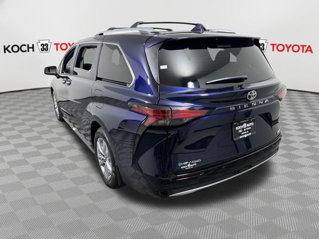 2026 Toyota Sienna Limited 7 Passenger