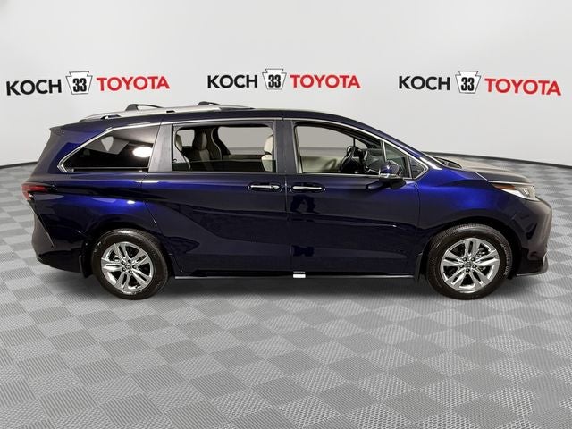2026 Toyota Sienna Limited 7 Passenger