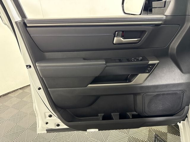 2026 Toyota Tundra i-FORCE MAX Platinum i-FORCE MAX