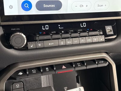 2026 Toyota Tundra i-FORCE MAX Platinum i-FORCE MAX