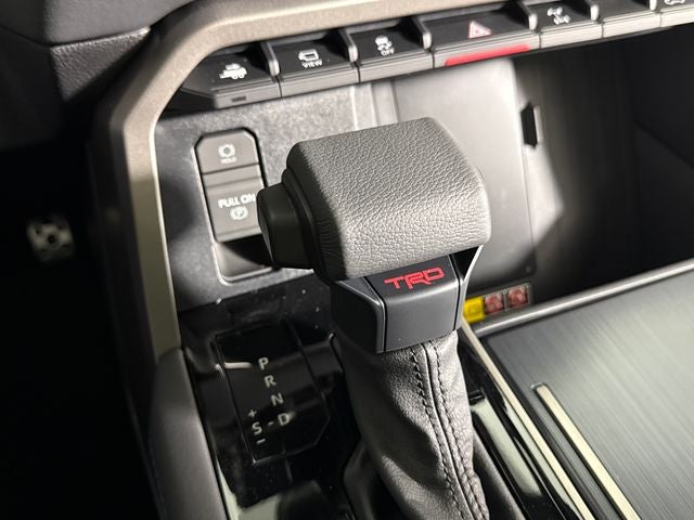 2026 Toyota Tundra i-FORCE MAX Platinum i-FORCE MAX
