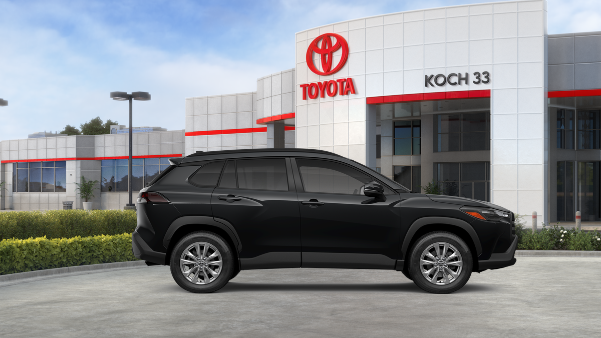2026 Toyota Corolla Cross LE